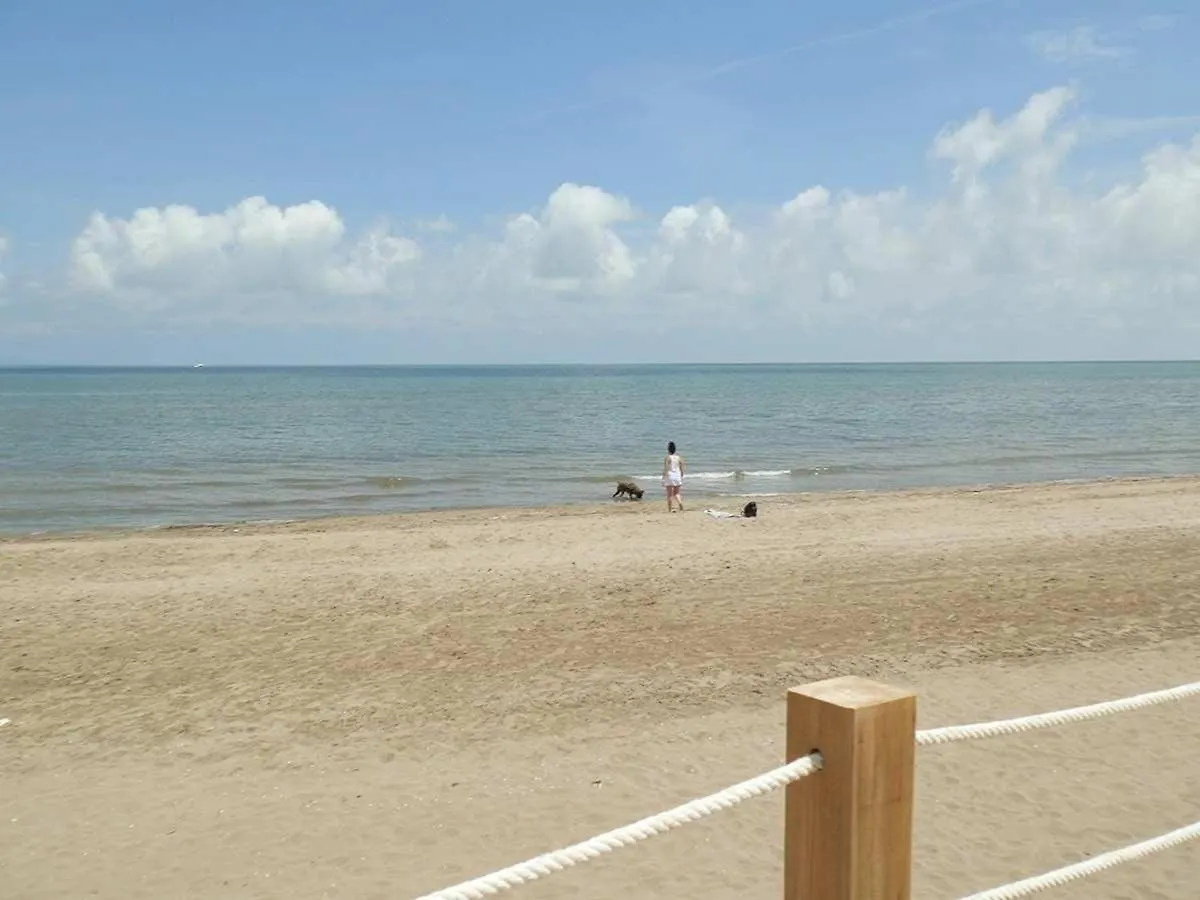 Casa Cerca Del Mar Con Piscina, A/C Opcional, Admite Mascotas, Playa Para Perros, Deltebre - Es-184-17 Riumar
